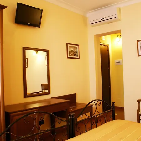 Salotto Di Athena أغريجنتو