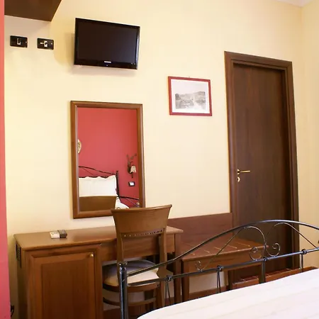 فندق مبيت وإفطار Salotto Di Athena 4*