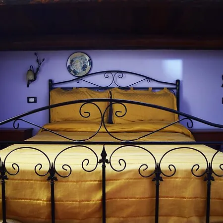 فندق مبيت وإفطار Salotto Di Athena 4*