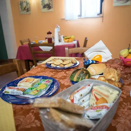 Salotto Di Athena Bed and Breakfast 3*