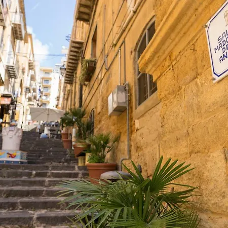 Salotto Di Athena فندق مبيت وإفطار أغريجنتو