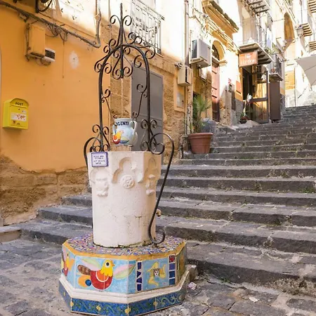 Salotto Di Athena Bed and Breakfast 3*