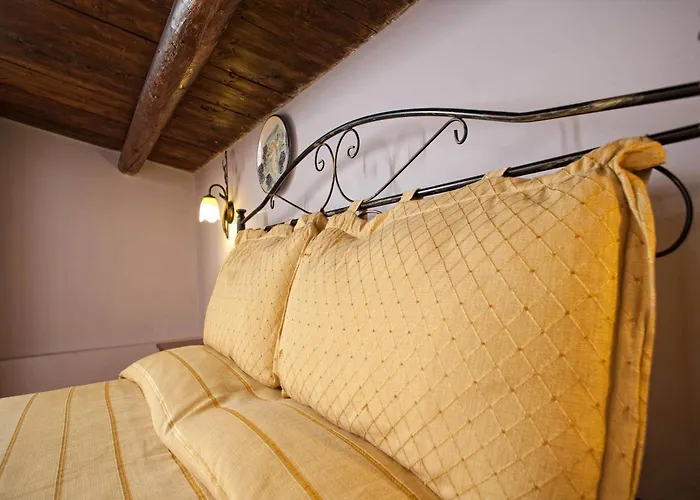 Bed & Breakfast Salotto Di Athena 3*