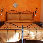 Bed & Breakfast Salotto Di Athena 3*