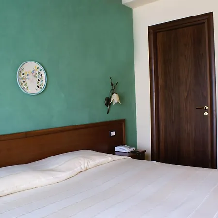 فندق مبيت وإفطار Salotto Di Athena أغريجنتو