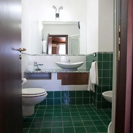 Salotto Di Athena Bed & Breakfast 3*