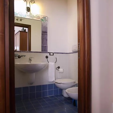 Bed & Breakfast Salotto Di Athena 3*