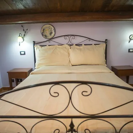 Bed & Breakfast Salotto Di Athena 3*