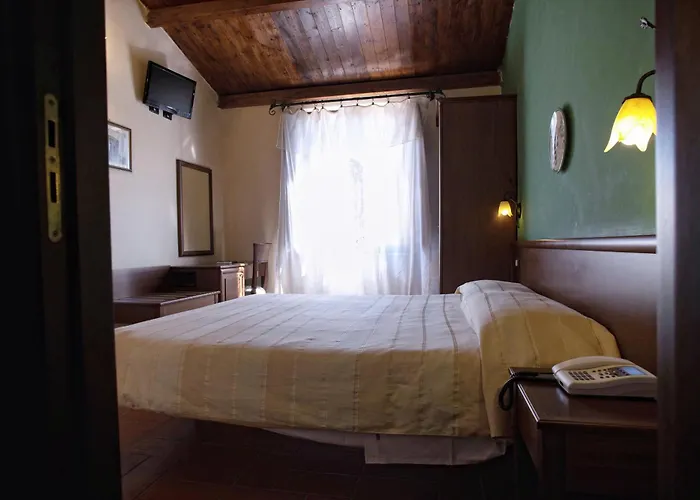 Salotto Di Athena Bed & Breakfast 3*