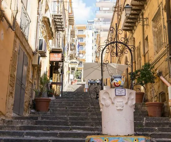 Salotto Di Athena Bed & Breakfast 3*